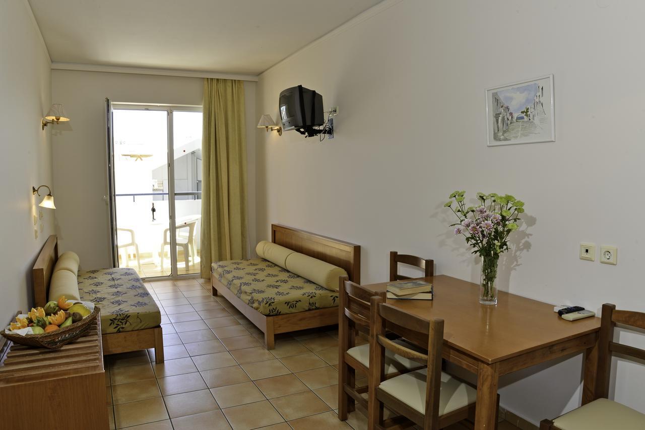 Lefkoniko Complex-beach And Bay Rethymno